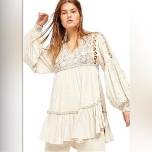 Free People Much Love Boho Embroidery Crochet Cotton Flowing Tunic Top•M